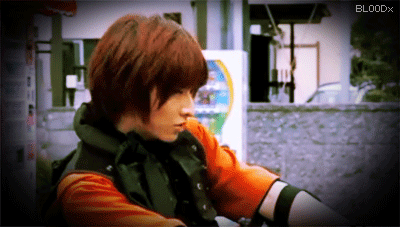 hide1