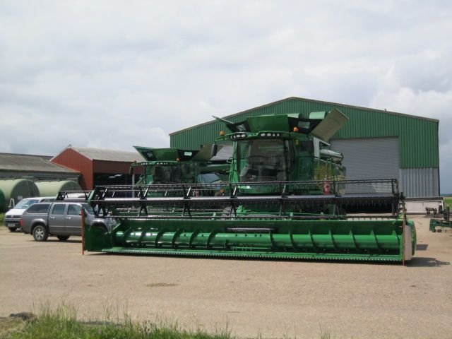 2012003_zps934a275b.jpg