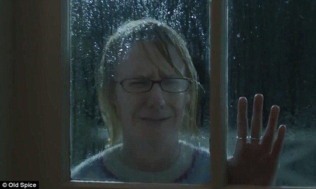 article-2534406-1A71F55E00000578-741_634