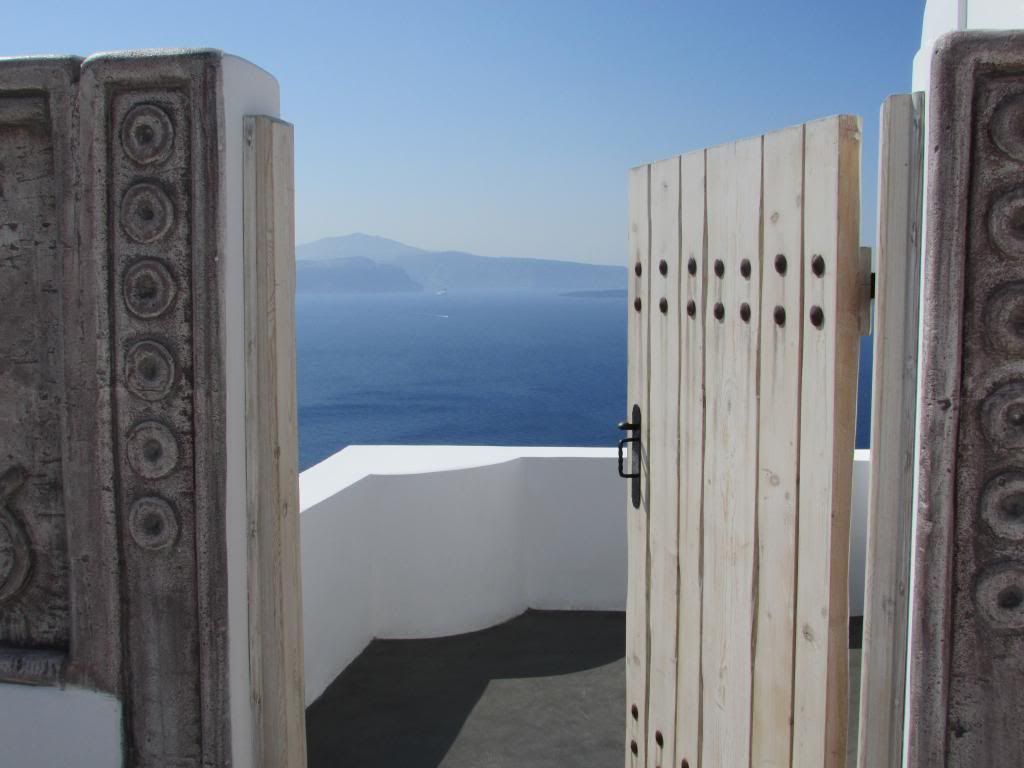 Santorini_Agosto_2013_zpse9ca8341.jpg